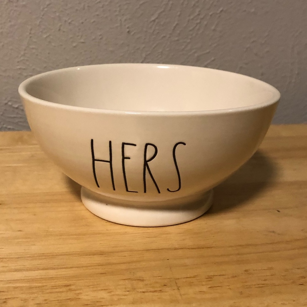 Rae Dunn Hers bowl